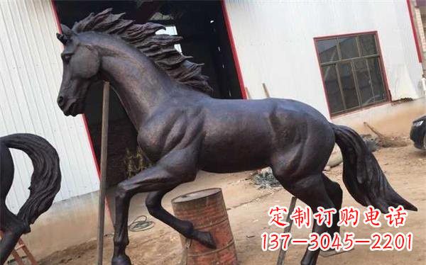 哈尔滨马之铜雕