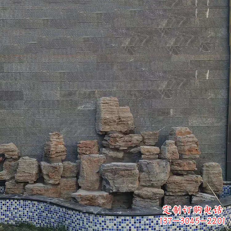 哈尔滨别墅庭院假山鱼池