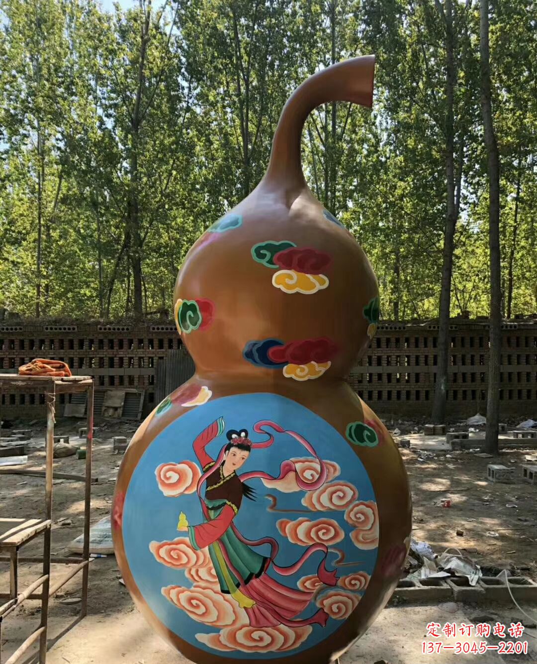 哈尔滨新颖玻璃钢葫芦雕塑