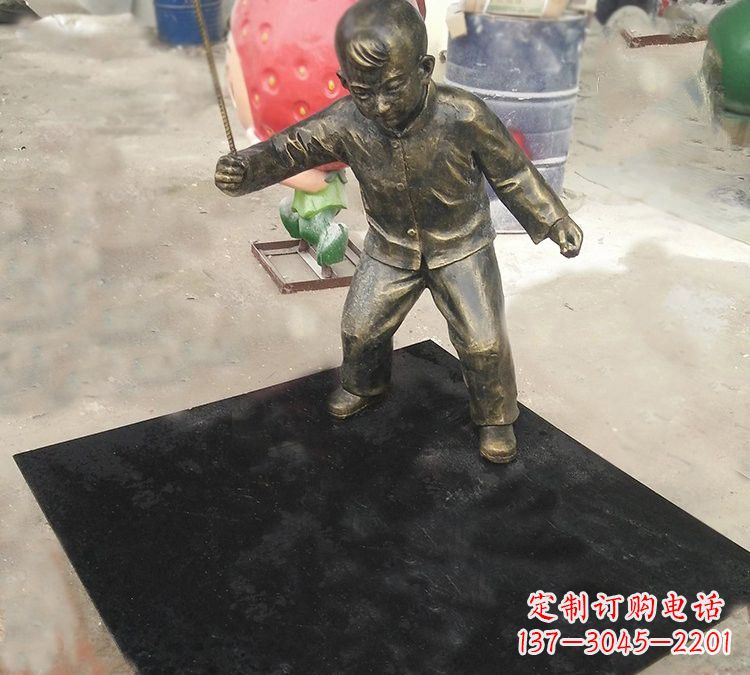 哈尔滨玻璃钢陀螺雕塑