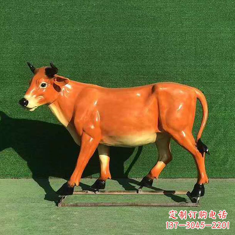 哈尔滨玻璃钢材料制作的动物雕塑