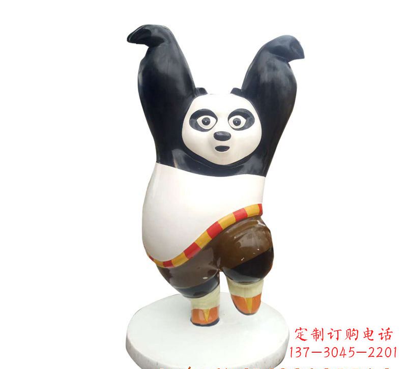 哈尔滨玻璃钢功夫熊猫雕塑