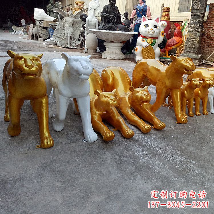 哈尔滨玻璃钢金钱豹雕塑,定制精美动物雕塑摆件