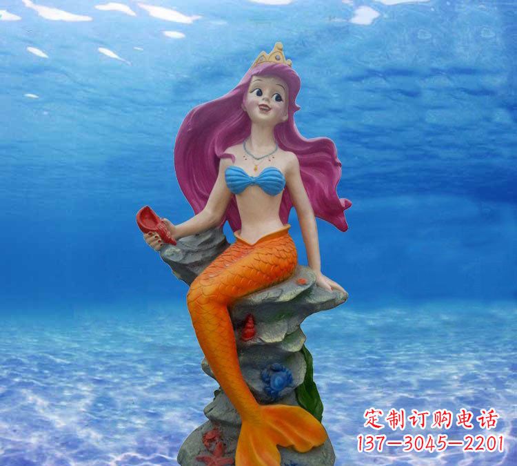 哈尔滨玻璃钢雕刻的美人鱼
