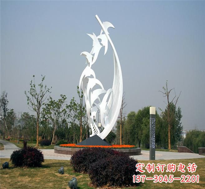 哈尔滨不锈钢爱心大雁雕塑