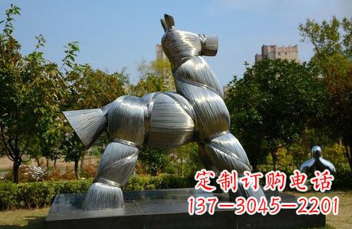 哈尔滨不锈钢草扎马雕塑