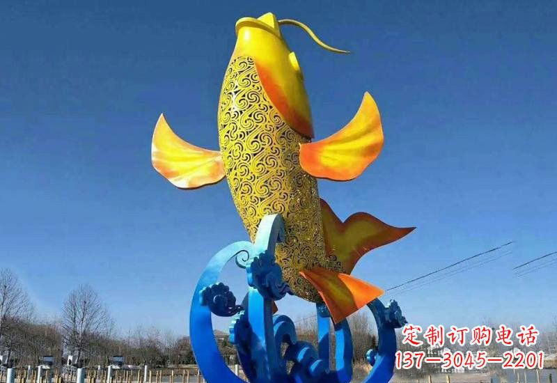 哈尔滨不锈钢鲤鱼雕塑——城市的一道风景线