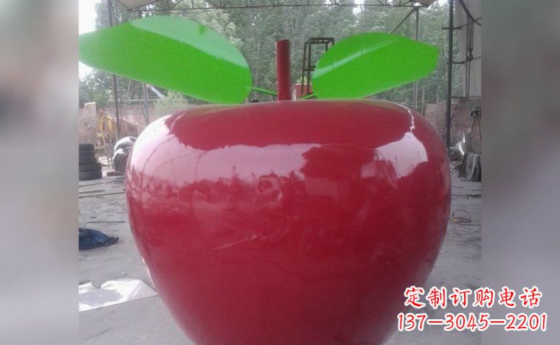 哈尔滨不锈钢苹果雕塑描绘出美丽的景观