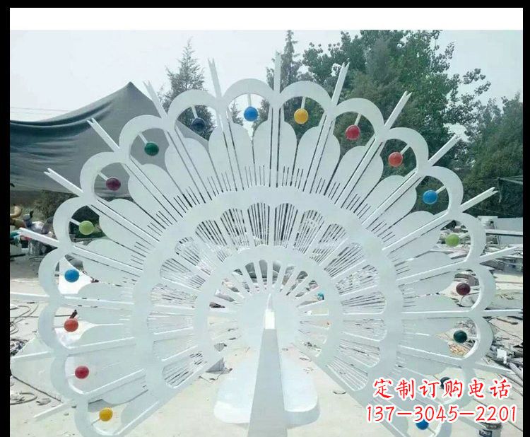 哈尔滨精美不锈钢孔雀雕塑