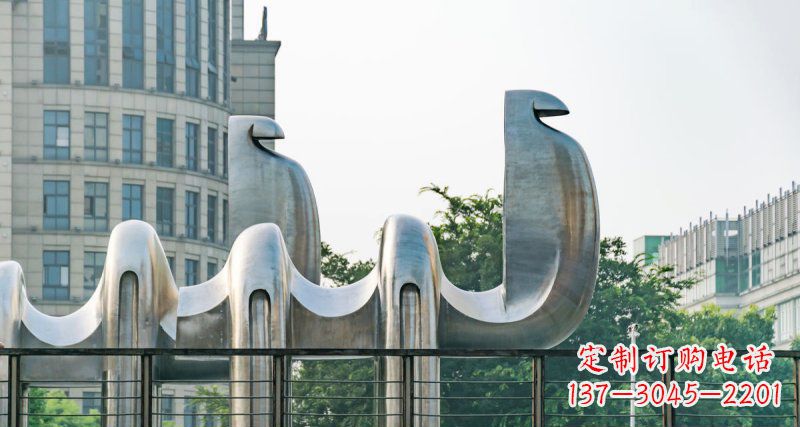 哈尔滨不锈钢抽象骆驼街边动物雕塑