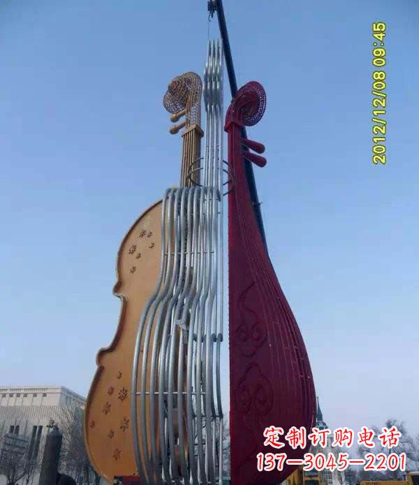 哈尔滨不锈钢抽象琵琶雕塑