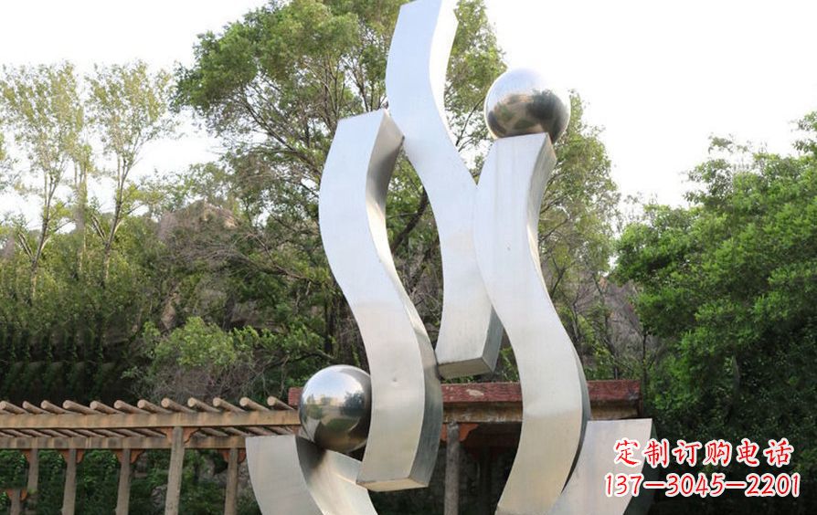 哈尔滨不锈钢抽象飘带小区景观雕塑