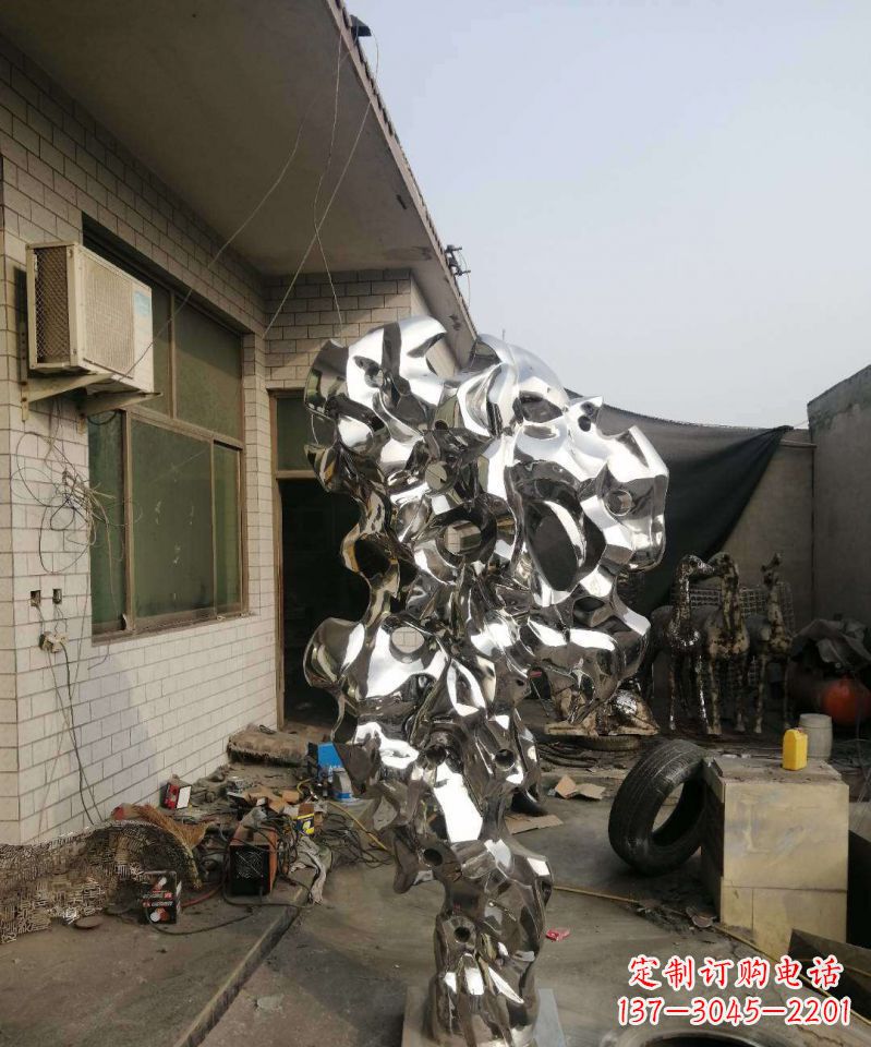 哈尔滨太湖石雕塑不锈钢的艺术精品