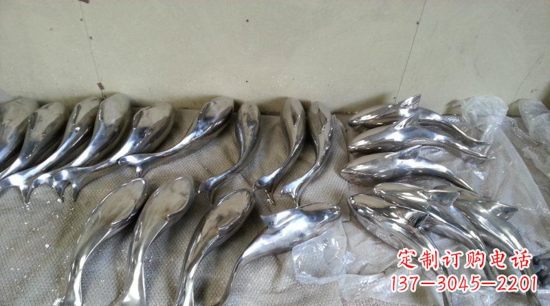 哈尔滨精美的不锈钢动物雕塑