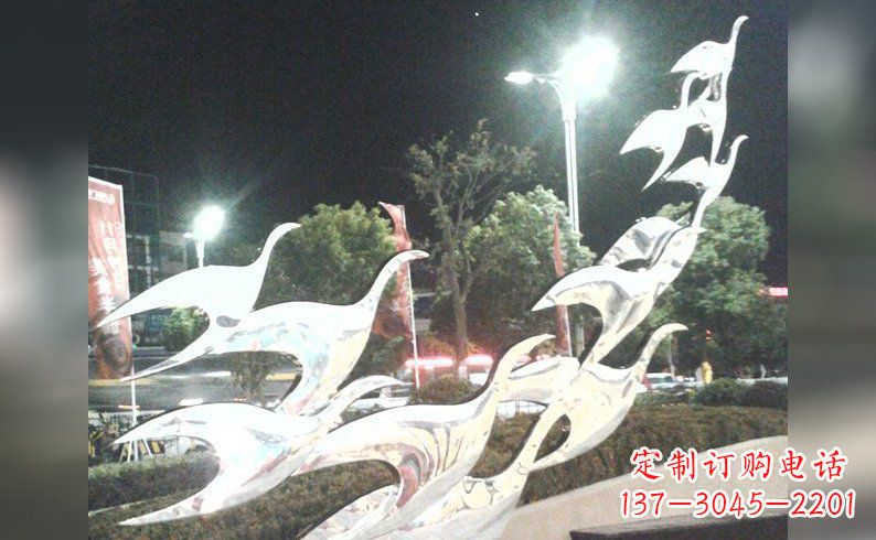 哈尔滨不锈钢大雁雕塑——灿烂的翱翔