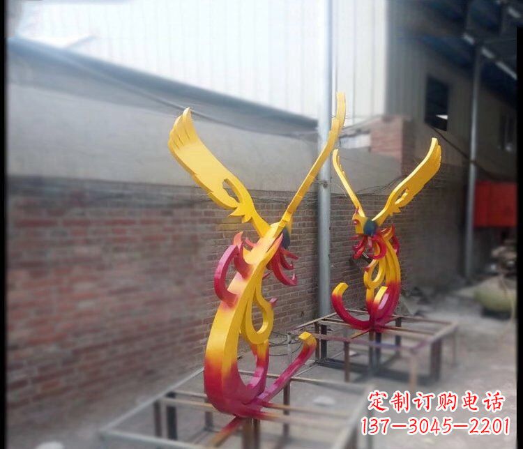 哈尔滨凤凰雕塑美化公园景观