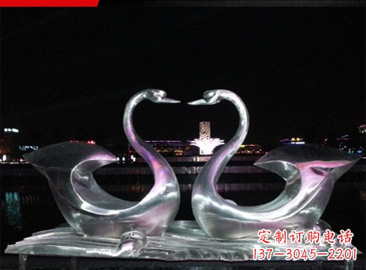 哈尔滨不锈钢天鹅雕塑美化公园