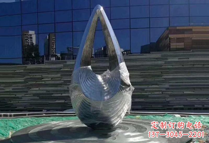 哈尔滨不锈钢空心水滴雕塑美丽的艺术之作