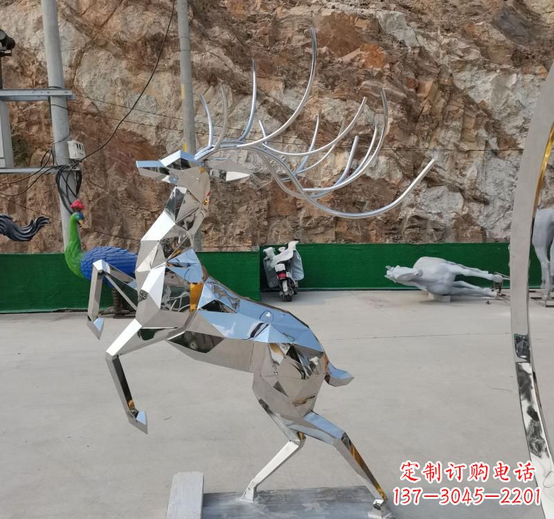 哈尔滨不锈钢广场梅花鹿雕塑