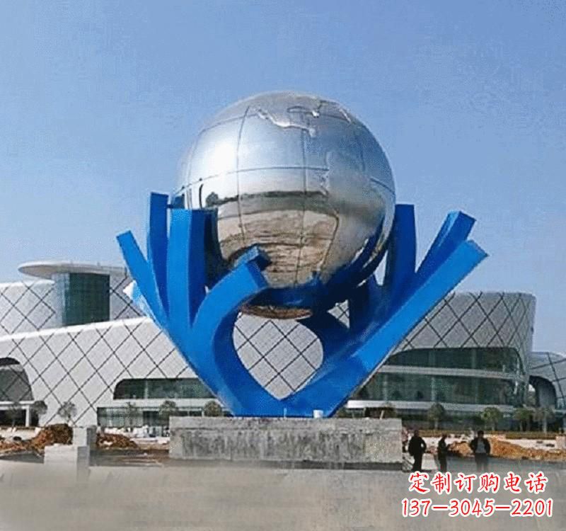 哈尔滨不锈钢广场手托地球雕塑
