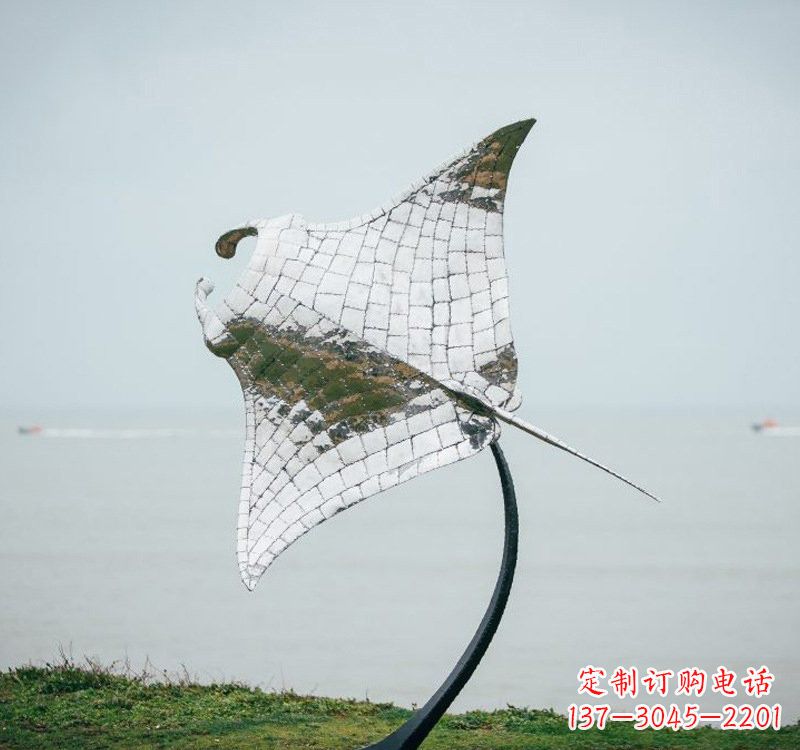 哈尔滨不锈钢海洋动物蝠鲼雕塑