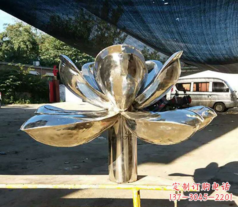 哈尔滨不锈钢荷花雕塑——彰显小区景观之美
