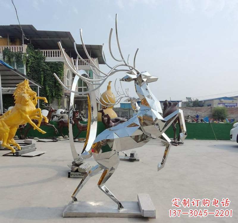 哈尔滨精美不锈钢镜面动物鹿雕塑
