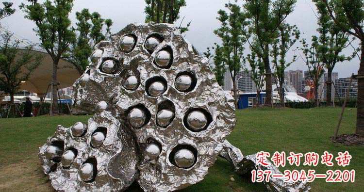 哈尔滨不锈钢莲蓬精美雕塑铸就华丽景观