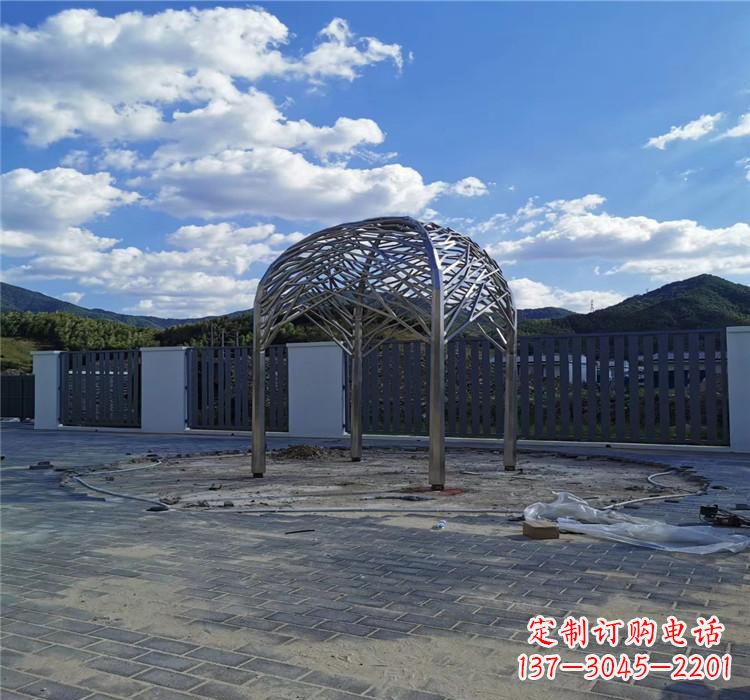 哈尔滨不锈钢凉亭雕塑美丽的艺术之作