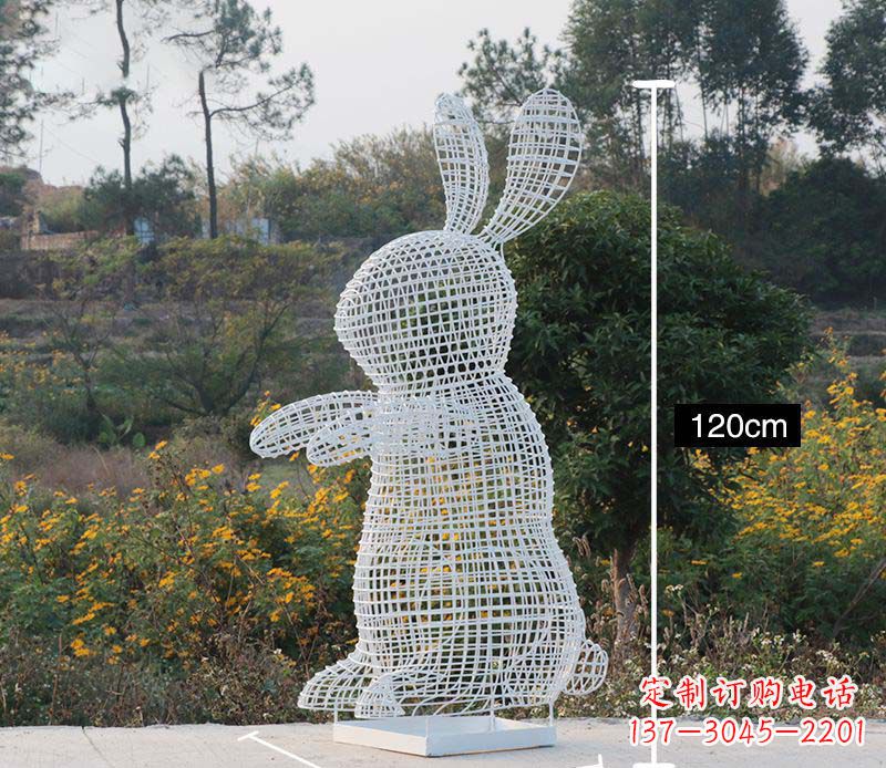 哈尔滨精致的不锈钢镂空兔子雕塑