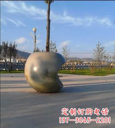 哈尔滨不锈钢苹果广场雕塑 (2)