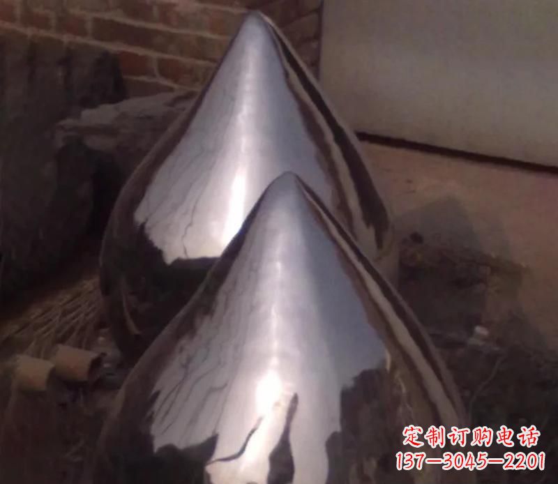 哈尔滨不锈钢水滴雕塑艺术与美的完美结合