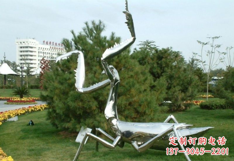 哈尔滨不锈钢螳螂雕塑艺术的精美结晶