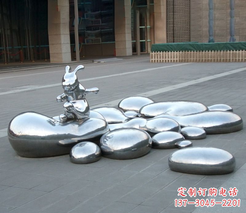哈尔滨不锈钢兔子雕塑