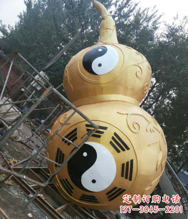 哈尔滨精美不锈钢葫芦雕塑