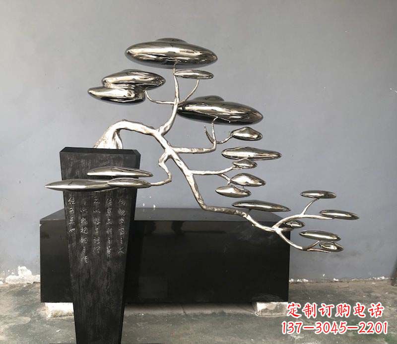 哈尔滨不锈钢迎客松雕塑雕塑带来的美丽