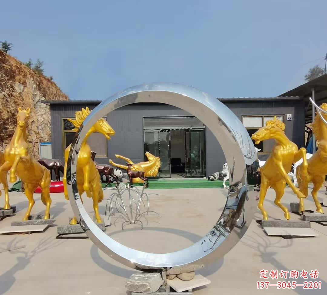 哈尔滨不锈钢圆环雕塑让景观更加精彩