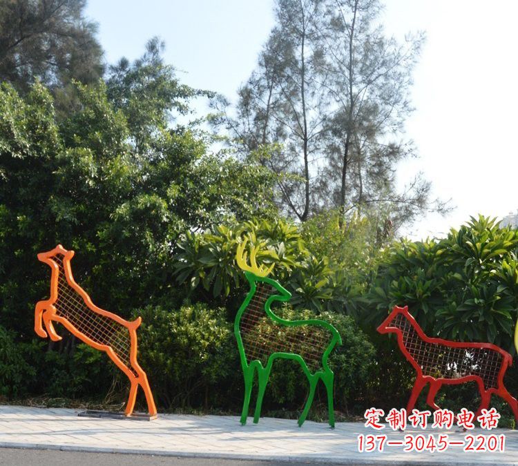 哈尔滨精美的彩色不锈钢梅花鹿雕塑