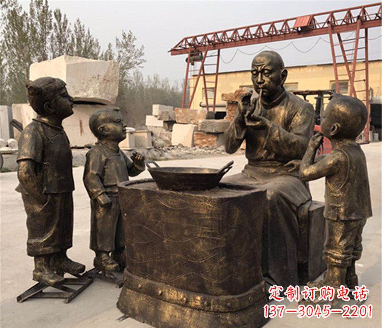 哈尔滨糖果人雕塑想象力与艺术的结合