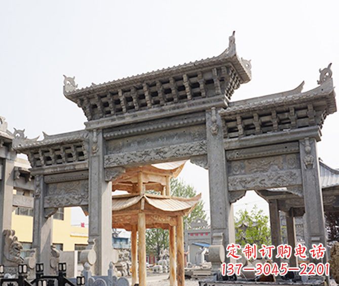哈尔滨村庄大理石三门牌坊石雕