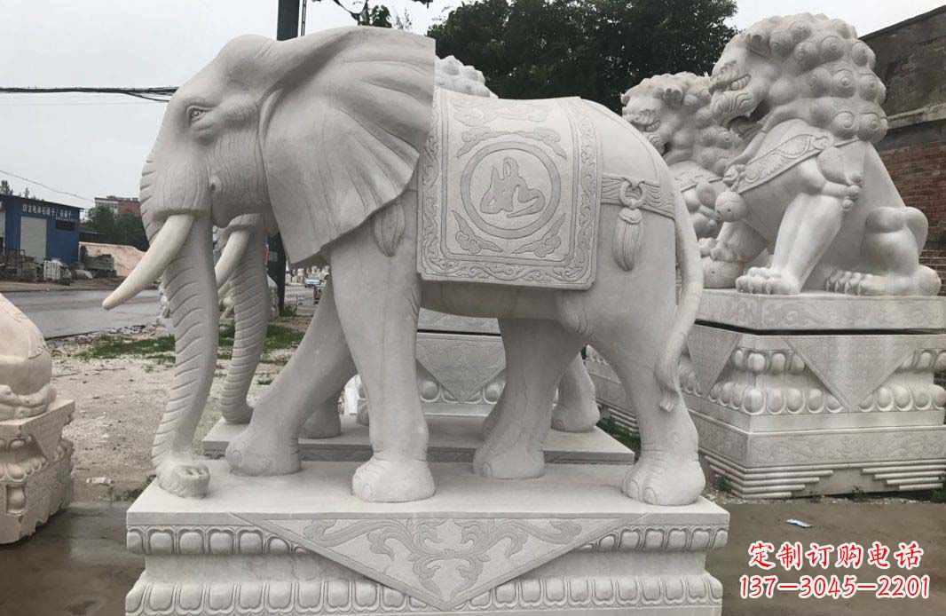 哈尔滨大理石大象雕塑