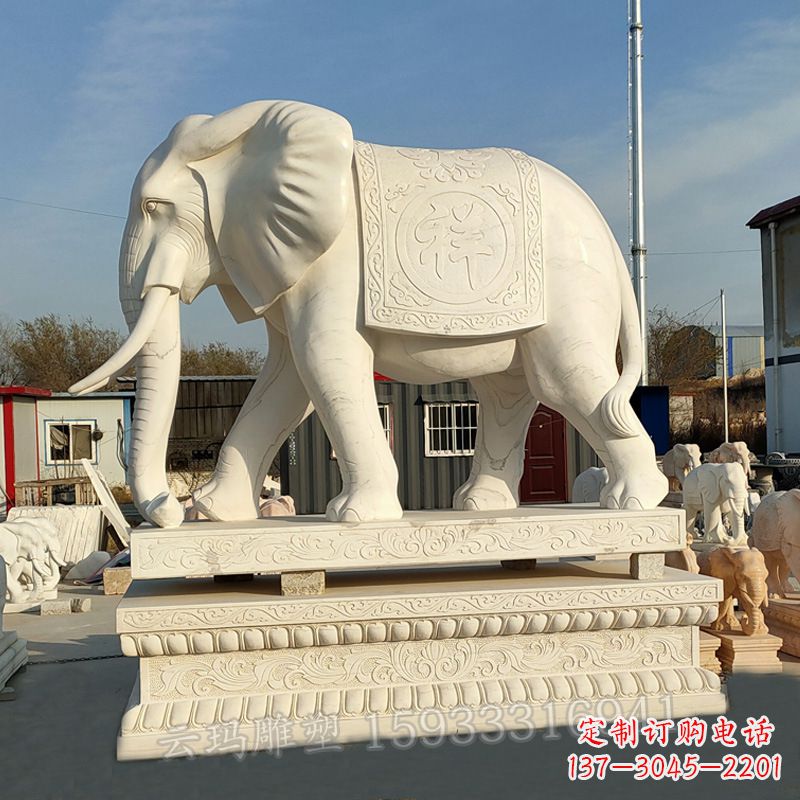 哈尔滨精致大象石雕雕塑