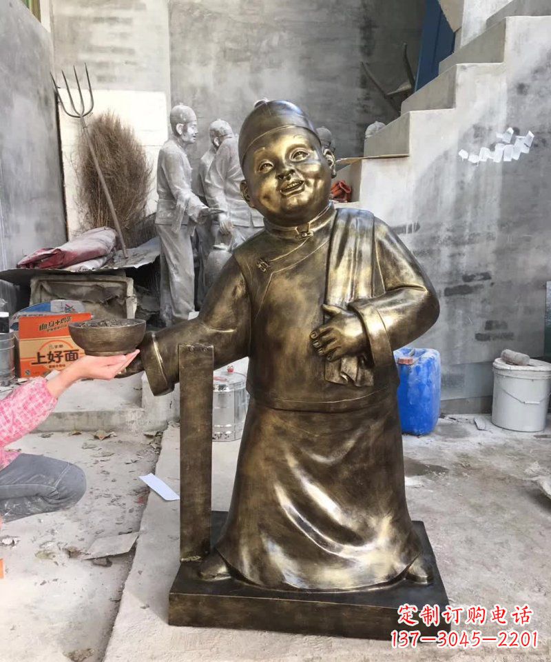 哈尔滨店小二铜雕——精美精致的人物雕塑