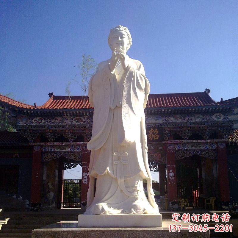 哈尔滨以貂蝉为灵感的汉白玉石雕像
