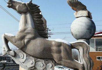 哈尔滨大理石马踏祥云石雕
