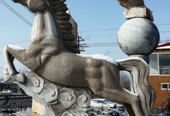 哈尔滨大理石马踏祥云雕塑