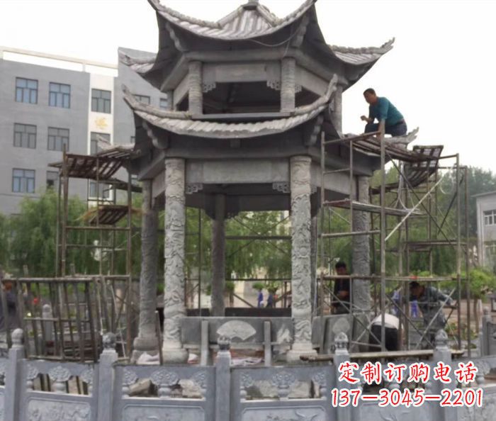 哈尔滨仿古双层石雕凉亭