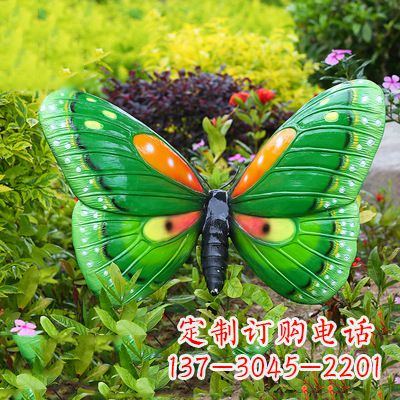 哈尔滨精致魅力的绿色蝴蝶雕塑