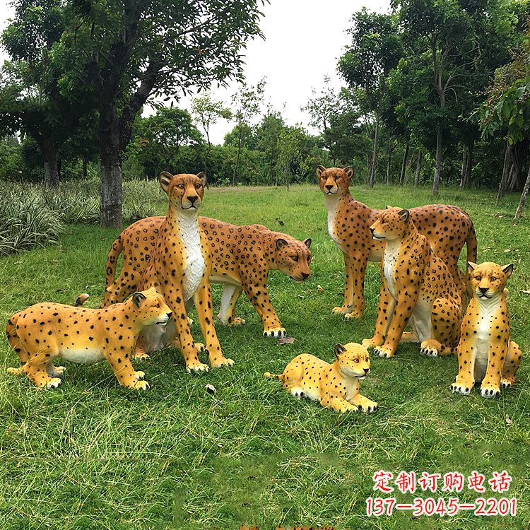 哈尔滨精美玻璃钢豹雕塑