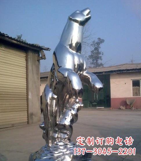 哈尔滨公园不锈钢抽象北极熊动物雕塑